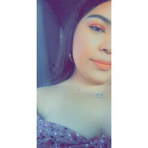 Meet your Posher, Anahi